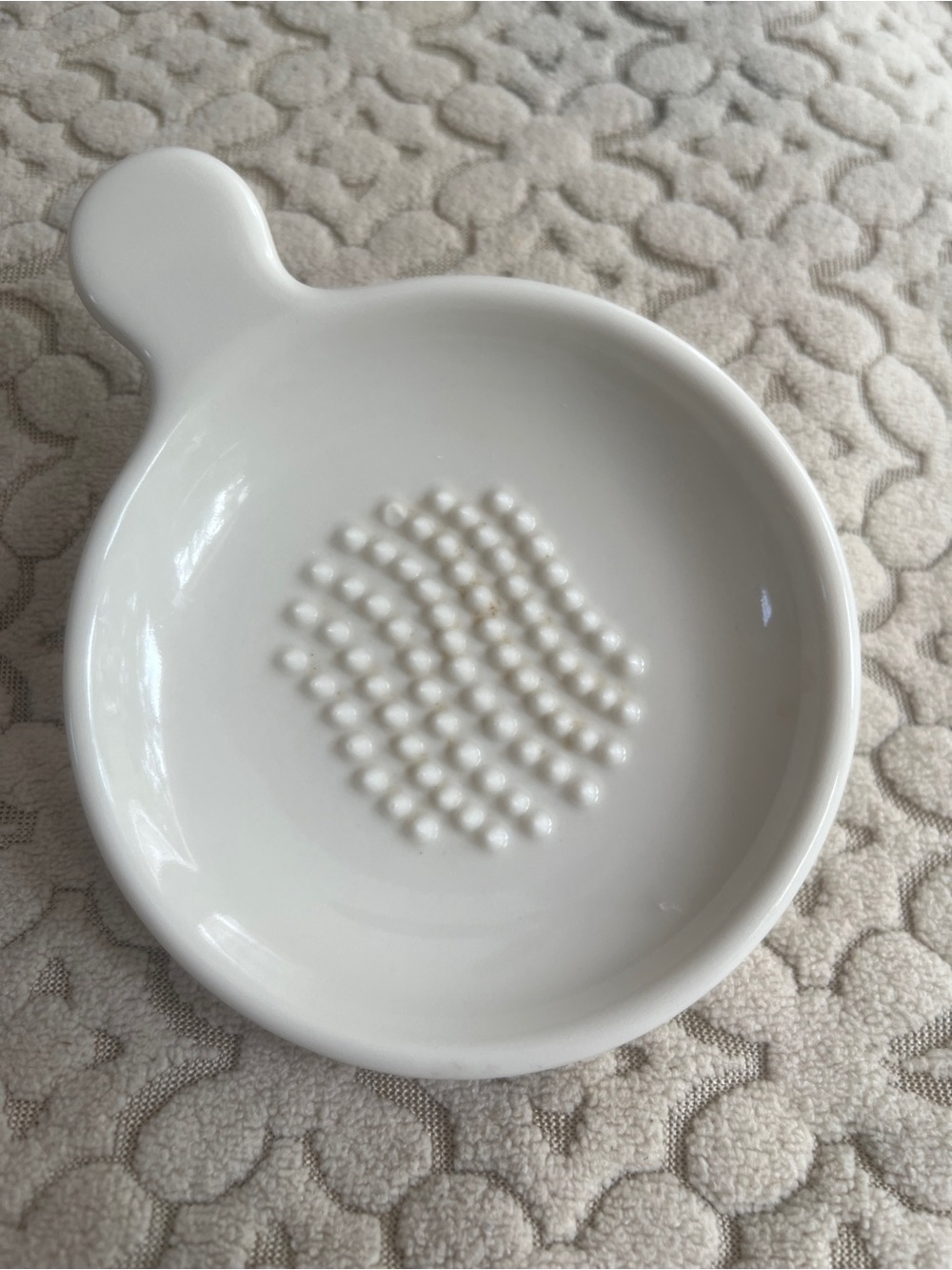 Revol France White Porcelain Ceramic Garlic Ginger Grater Zester with Handle -